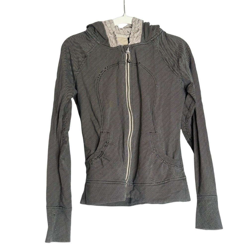 Lululemon Movement Jacket Telemark Print Black Mojave Tan Stripes – Size 6